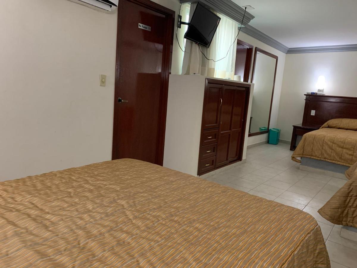 Motel Real Del Sur Moroleon Esterno foto