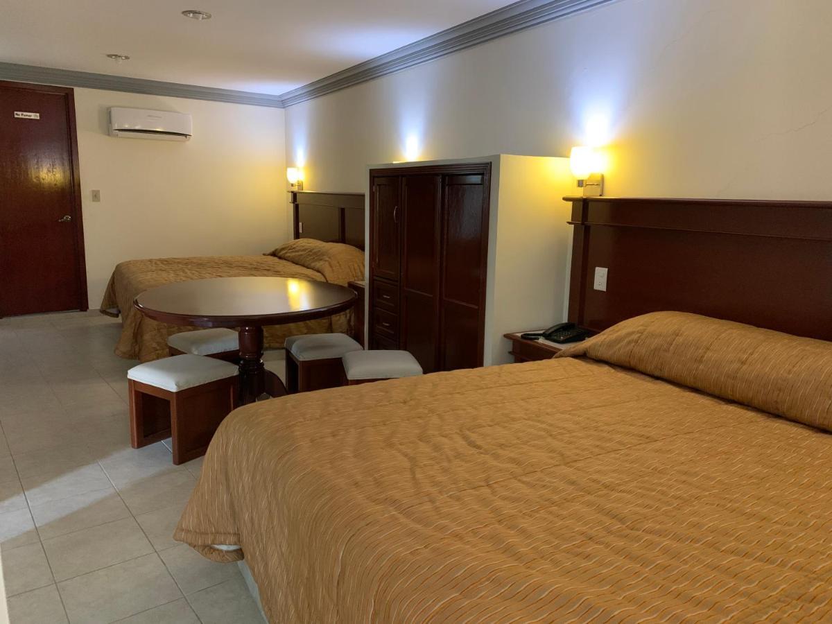 Motel Real Del Sur Moroleon Esterno foto